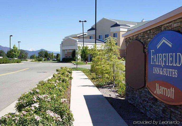 Fairfield Inn & Suites Redding Ngoại thất bức ảnh