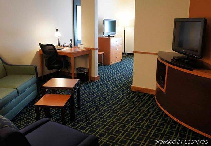 Fairfield Inn & Suites Redding Ngoại thất bức ảnh